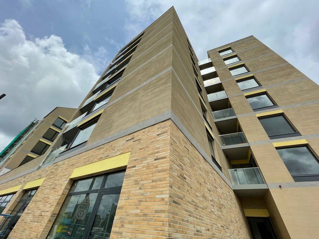 Sky Bohdalec, the building facade with the commercial ground floor